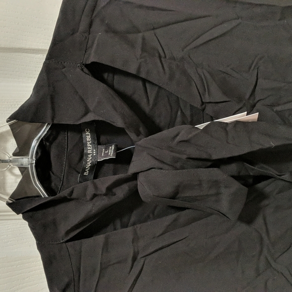 Banana Republic Women's Petite Large Button Down Blouse w/Tie Neck New - Picture 3 of 5